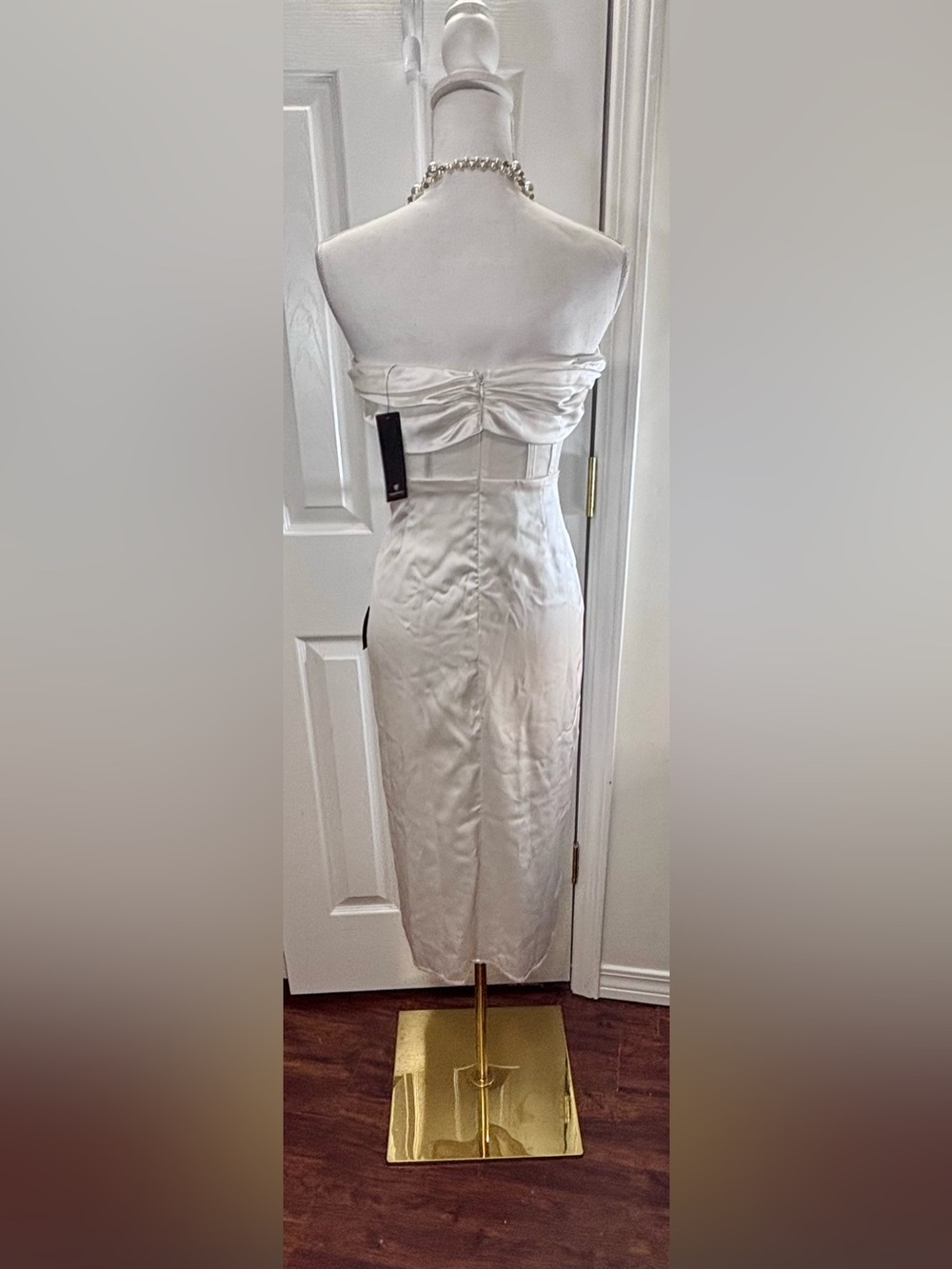 Lulus NWT High-Class Hottie White Satin Strapless Bustier Midi Sz L #2082736 - Picture 8 of 16